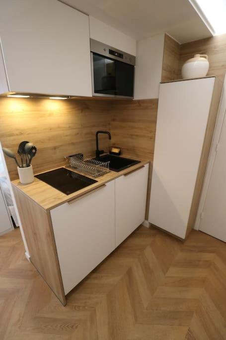 Cocon Neuf & Cosy - A Deux Pas De Bercy Appartement *